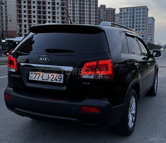 Kia Sorento 2011, 214,000 km - 2.0 л - Bakı