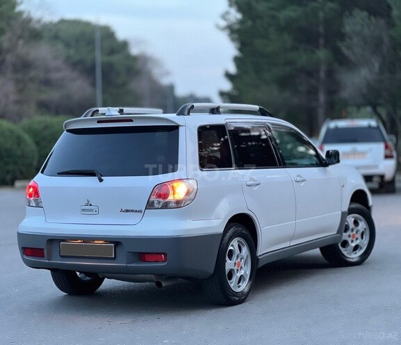 Mitsubishi Outlander 2004, 257,000 km - 2.4 l - Bakı