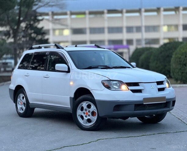 Mitsubishi Outlander 2004, 257,000 km - 2.4 l - Bakı