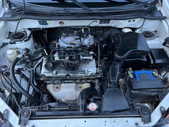 Mitsubishi Outlander 2004, 257,000 km - 2.4 l - Bakı