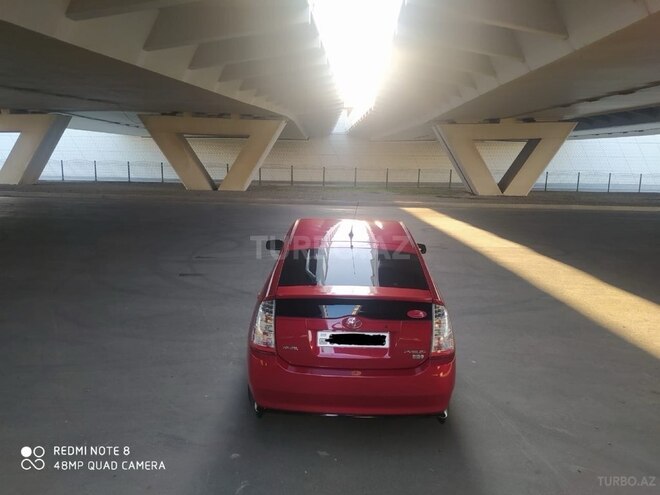 Toyota Prius-2