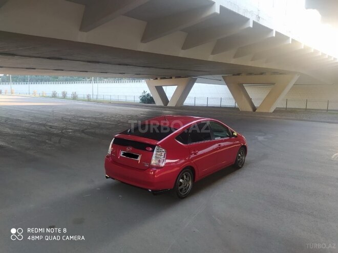 Toyota Prius-4