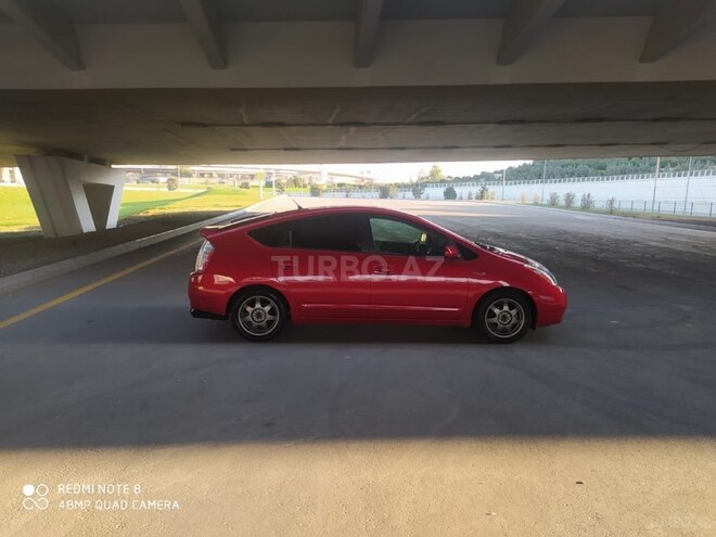 Toyota Prius-7