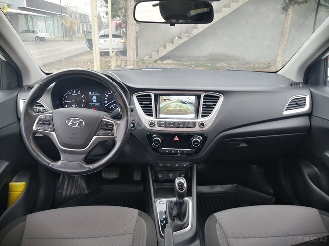 Hyundai Accent 2019, 60,000 km - 1.6 l - Göyçay