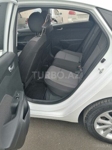 Hyundai Accent 2019, 60,000 km - 1.6 l - Göyçay