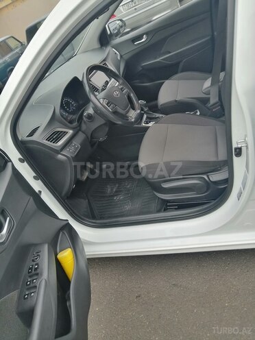 Hyundai Accent 2019, 60,000 km - 1.6 l - Göyçay