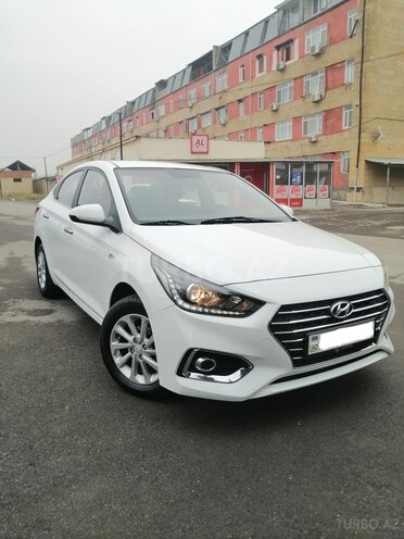 Hyundai Accent 2019, 60,000 km - 1.6 l - Göyçay