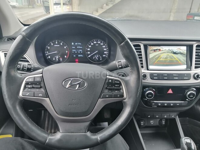 Hyundai Accent 2019, 60,000 km - 1.6 l - Göyçay