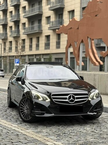 Mercedes E 220 d 2015, 174,000 km - 2.2 l - Bakı