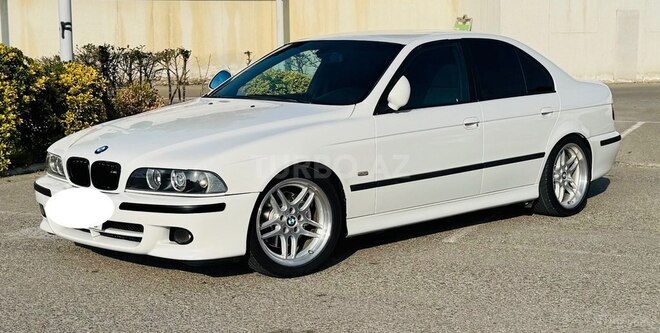 BMW 530 2000, 299,000 km - 3.0 l - Bakı