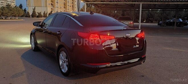 Kia Optima 2011, 299,400 km - 2.0 л - Bakı