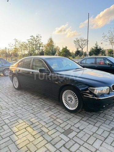 BMW 745 2001, 290,000 km - 4.4 l - Bakı