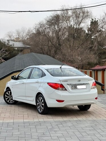 Hyundai Accent 2014, 86,701 km - 1.6 л - Bakı