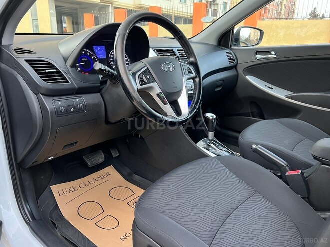 Hyundai Accent 2014, 86,701 km - 1.6 л - Bakı