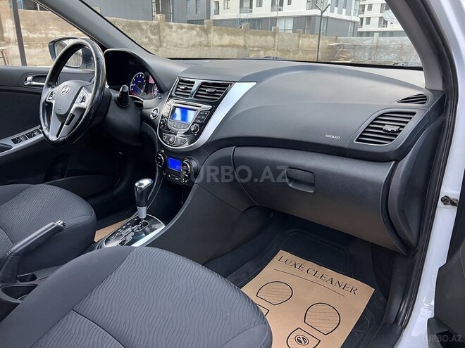 Hyundai Accent 2014, 86,701 km - 1.6 л - Bakı