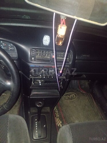 Opel Vectra 1996, 800,000 km - 2.0 l - Qax
