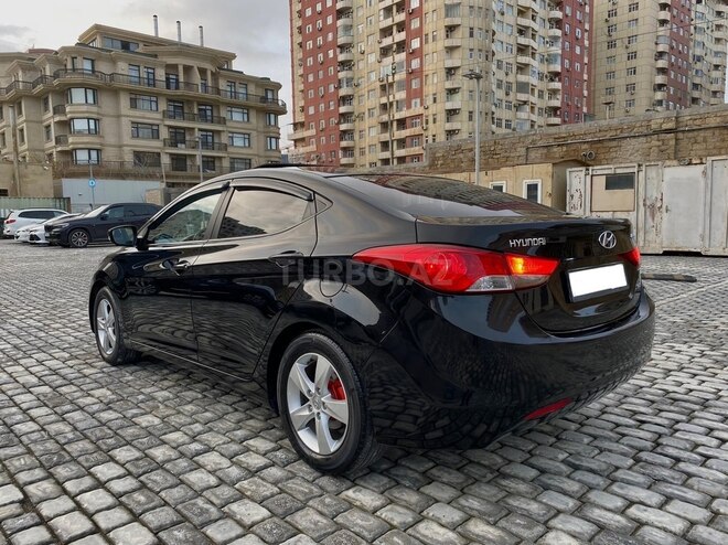 Hyundai Elantra 2013, 178,000 km - 1.8 l - Bakı