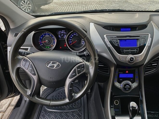 Hyundai Elantra 2013, 178,000 km - 1.8 l - Bakı