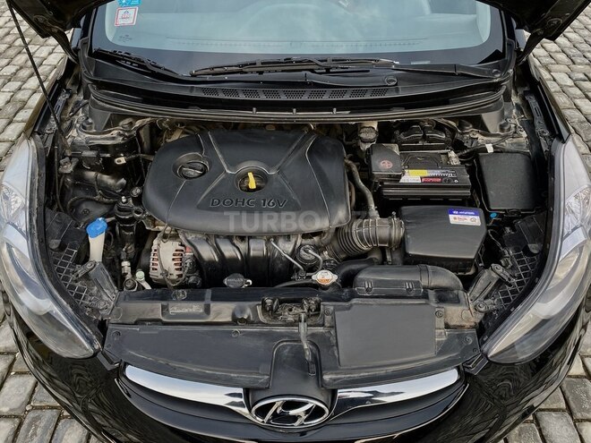 Hyundai Elantra 2013, 178,000 km - 1.8 l - Bakı