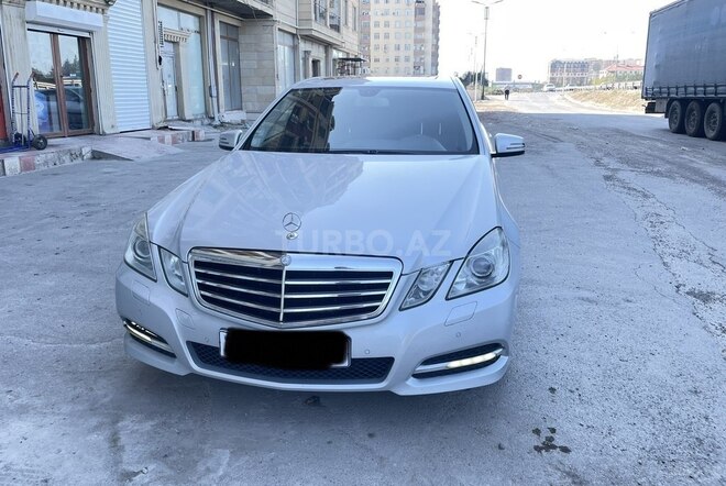 Mercedes E 220 d 2010, 245,000 km - 2.2 l - Bakı