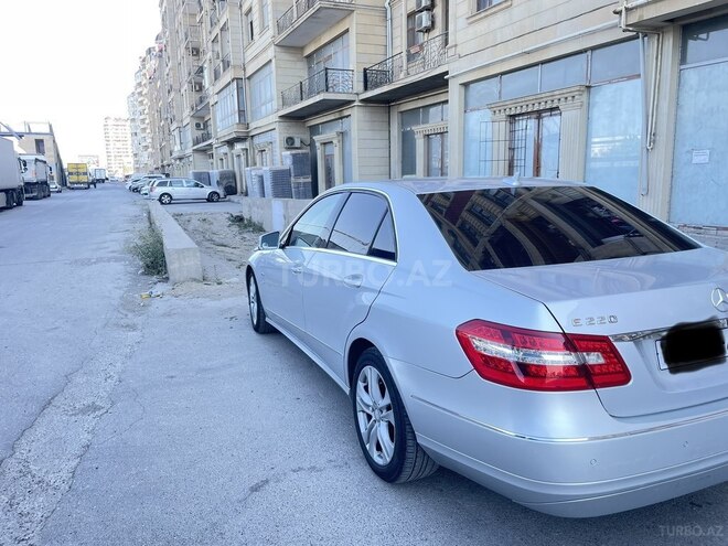 Mercedes E 220 d 2010, 245,000 km - 2.2 l - Bakı