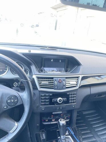 Mercedes E 220 d 2010, 245,000 km - 2.2 l - Bakı