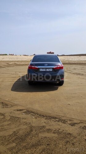 Toyota Corolla 2013, 220,000 km - 1.6 l - Bakı
