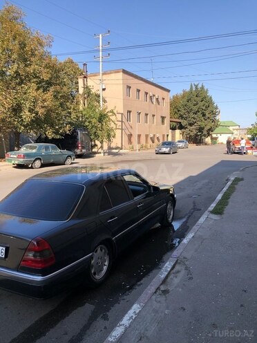 Mercedes C 220 d 1996, 270,000 km - 2.2 l - Bakı