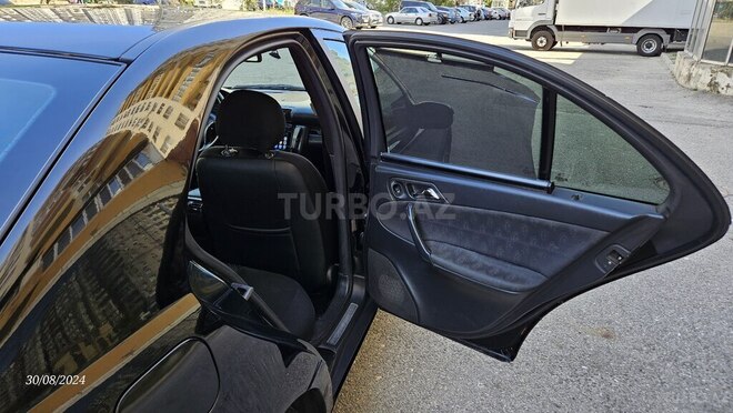 Mercedes C 220 d 2001, 465,000 km - 2.2 л - Bakı