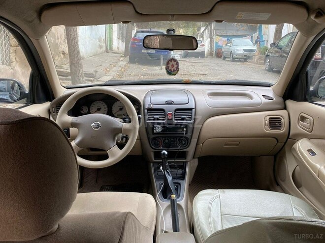 Nissan Sunny 2005, 384,000 km - 1.3 l - Bakı