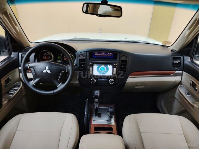 Mitsubishi Pajero 2007, 197,000 km - 3.8 л - Bakı