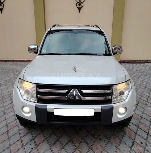 Mitsubishi Pajero 2007, 197,000 km - 3.8 л - Bakı