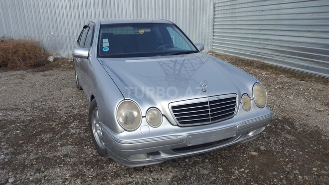 Mercedes E 220 d 2000, 547,895 km - 2.2 л - Ucar
