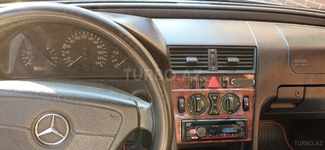 Mercedes C 180 1999, 413,000 km - 1.8 l - Bakı