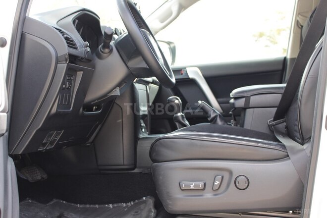 Toyota Land Cruiser Prado 2020, 77,000 km - 2.7 l - Bakı