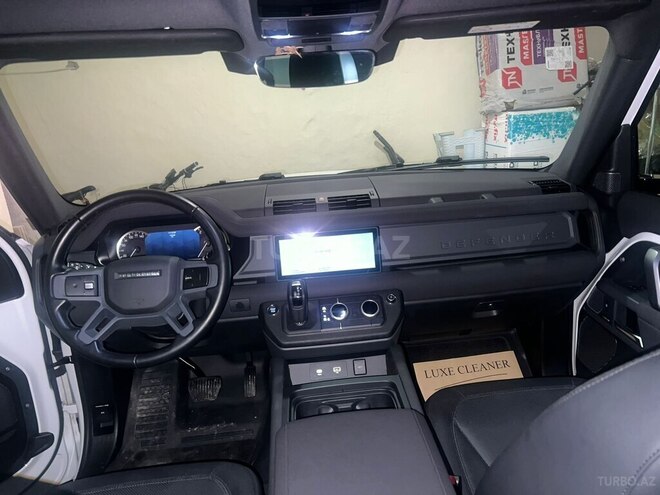 Land Rover Defender 2023, 25,542 km - 3.0 l - Bakı