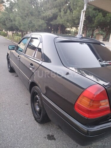 Mercedes C 180 1995, 378,000 km - 1.8 l - Gəncə