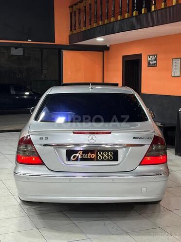 Mercedes E 280-9