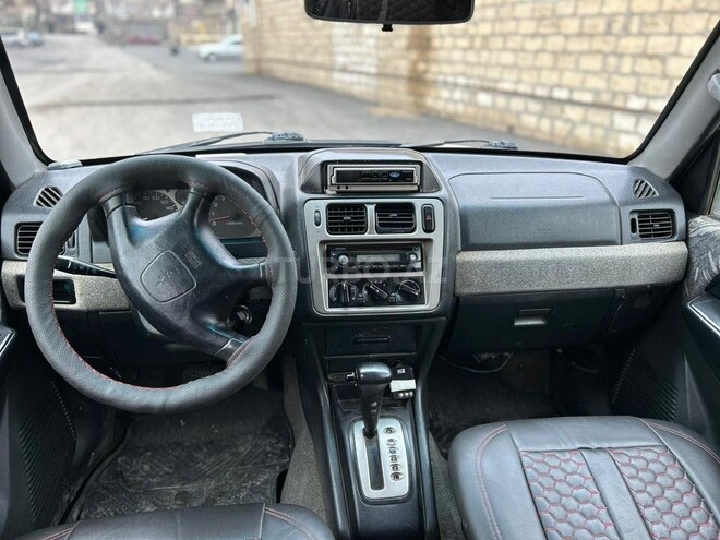 Mitsubishi Pajero io 1998, 237,482 km - 1.8 л - Gəncə