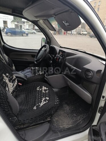 Fiat Doblo 2008, 399,300 km - 1.3 л - Bakı