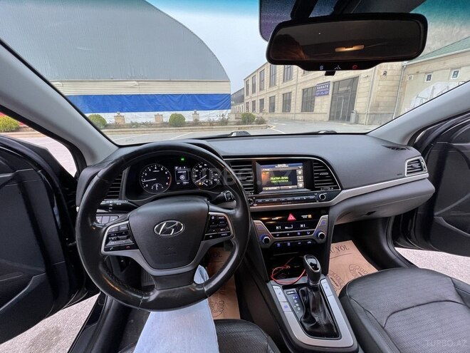 Hyundai Elantra 2016, 74,046 km - 1.8 л - Bakı