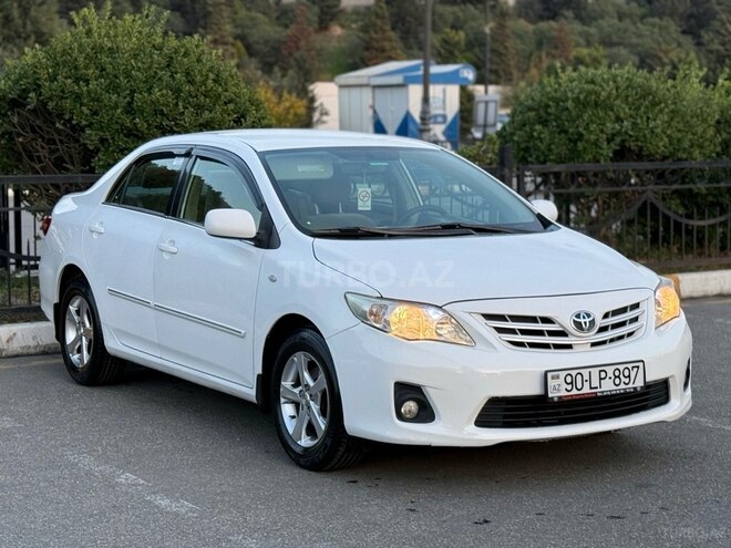 Toyota Corolla 2011, 138,000 km - 1.8 l - Bakı