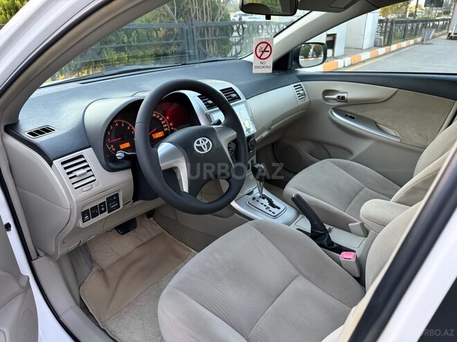 Toyota Corolla 2011, 138,000 km - 1.8 l - Bakı