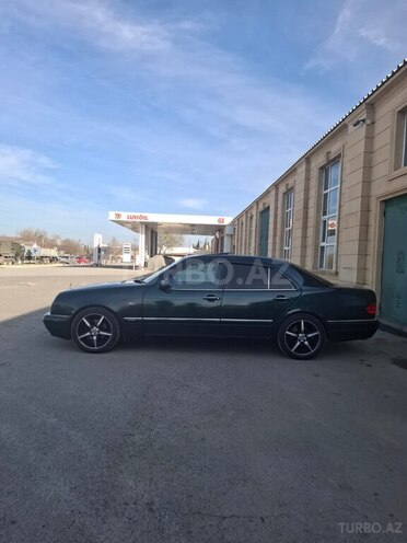 Mercedes E 200 1997, 274,600 km - 2.0 l - Zərdab