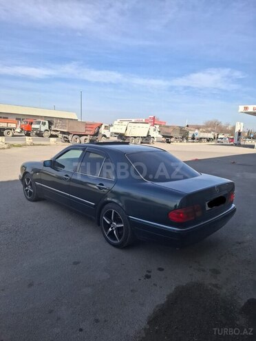 Mercedes E 200 1997, 274,600 km - 2.0 l - Zərdab