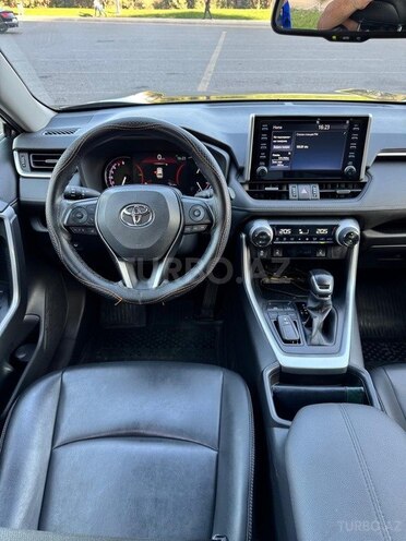 Toyota RAV4 2020, 33,500 km - 2.0 l - Bakı