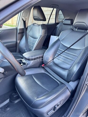 Toyota RAV4 2020, 33,500 km - 2.0 l - Bakı