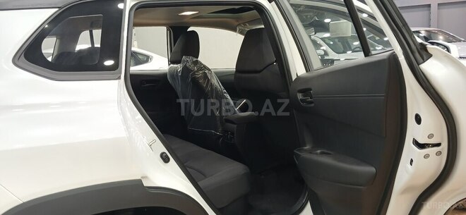 Toyota Corolla Cross-12