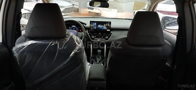 Toyota Corolla Cross-13
