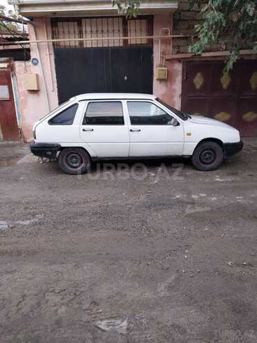 IJ 2126 Oda 1995, 400,000 km - 1.6 l - Bakı